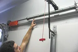 Metro Garage Doors Austin, TX 512-566-3241 - spr-cont-gdr-19m